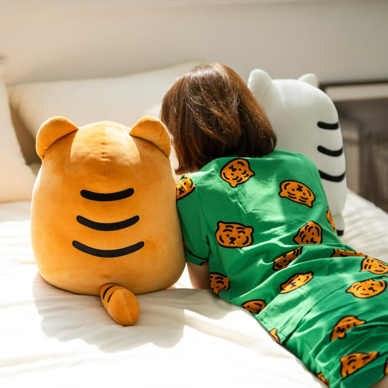 [12PM] Giant tiger cushion でぶトラぬいぐるみ ジャイアントクッション 2種