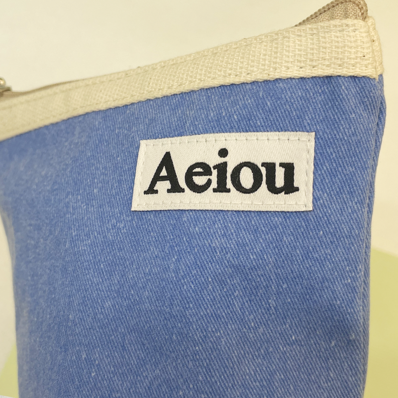 Aeiou Basic Pouch (M Size) Aqua Bubble