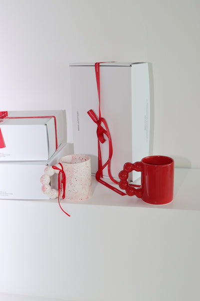 [MAEIRE] HOLIDAY BEADS ARCH MUG (2COLORS)
