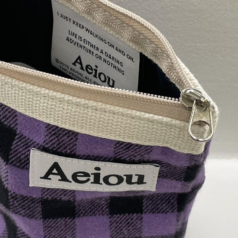 Aeiou Basic Pouch (M Size) Shepherd Check Purple