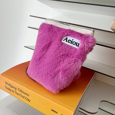 Aeiou Basic Pouch (Size M) Pink Mountain Berry Fur 