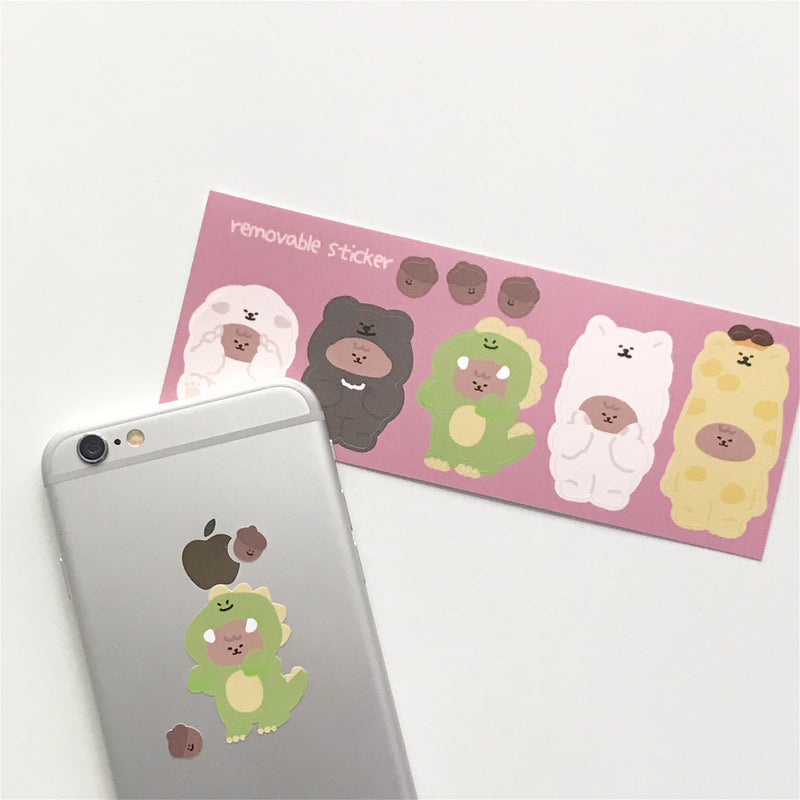 Compare the heights of acorns Removable sticker