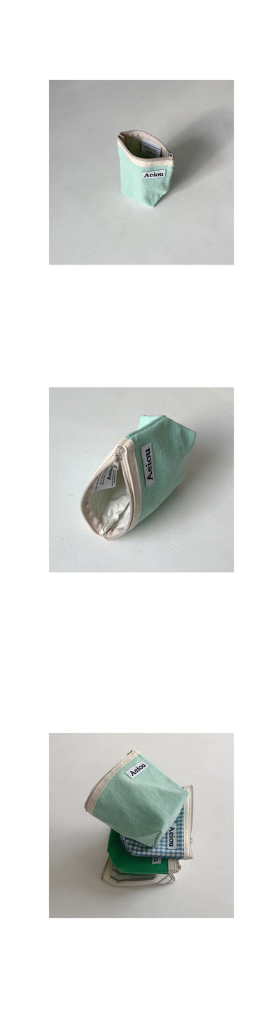 Basic Pouch (M size) Shallow sea water 