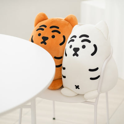 Giant tiger cushion でぶトラぬいぐるみ ジャイアントクッション 2種