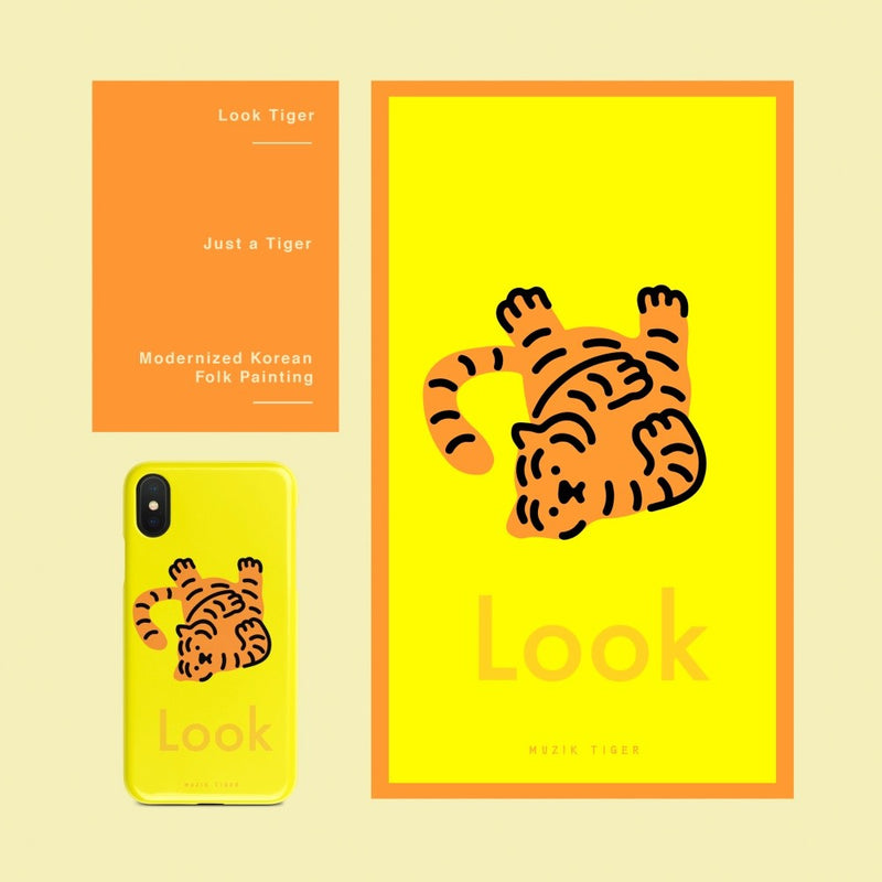 Look tiger  iPhoneケース