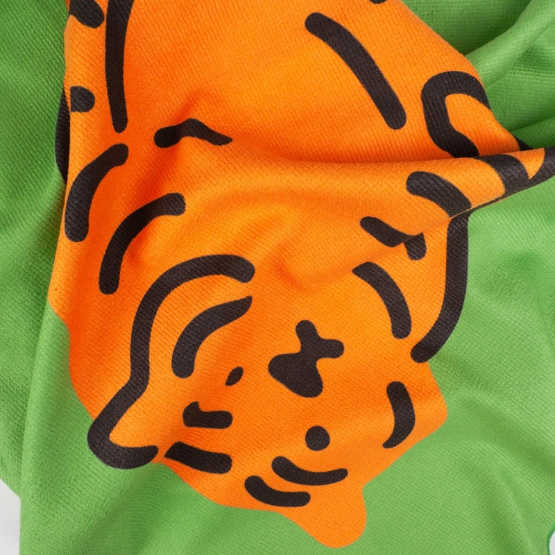 Lazy tiger ビーチタオル