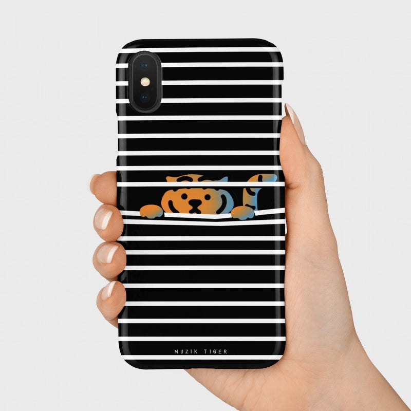 Lonely tiger  iPhoneケース