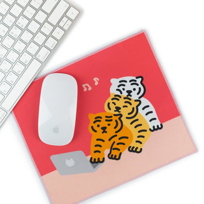 three tigers mouse pad