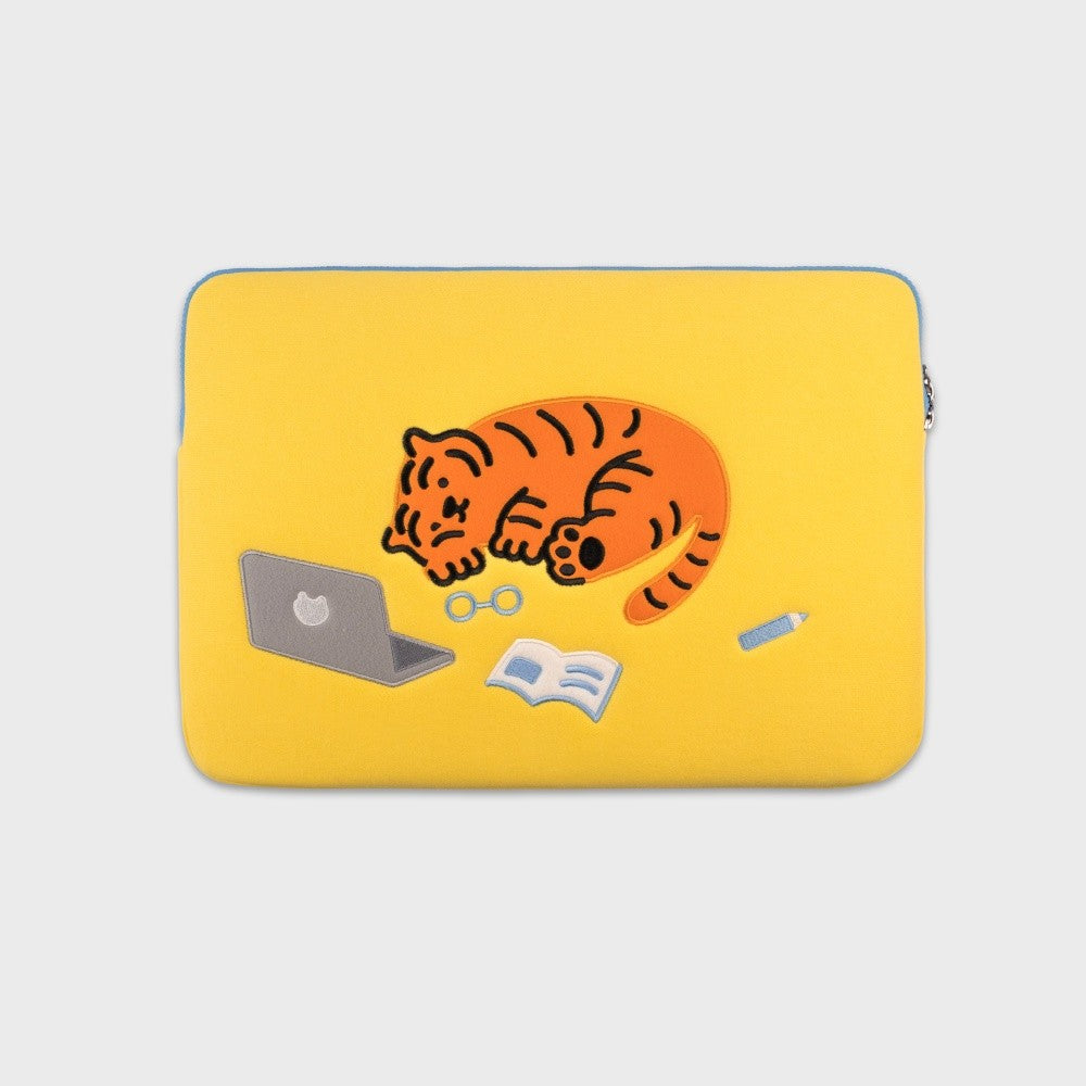 MUZIK TIGER·ムジクタイガー | Sleepy tiger パソコンケース – mmesh