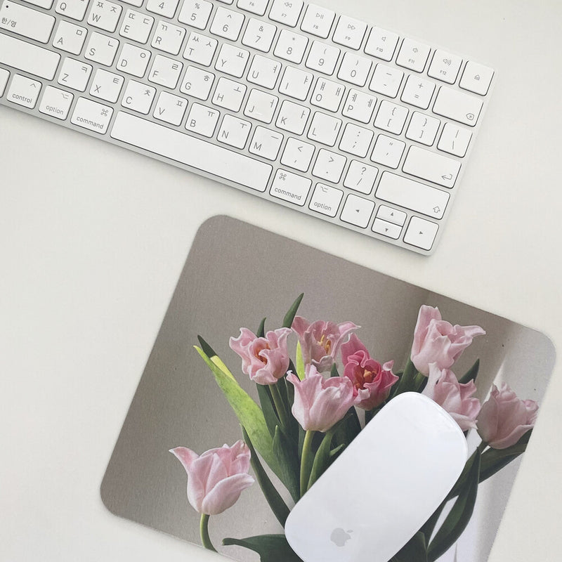 Tulip mouse pad